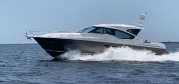 58' Tiara Yachts 2014